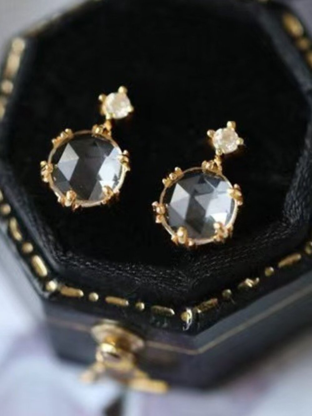 Vintage-Style Gold Rose-Cut Crystal Drop Earrings, Art Deco-Inspired Earrings